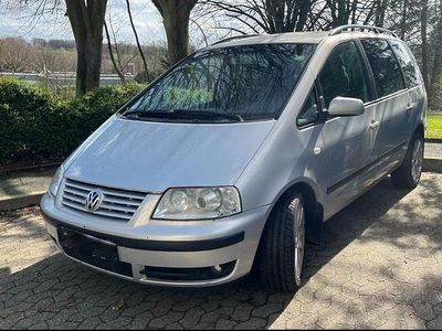 Usata VW Sharan 116 CV (85 kW) 2003 Argento Monovolume
