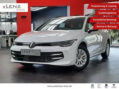 Gebraucht VW Golf VIII Family 116 PS (85 kW) 2026 Weiß Kombi