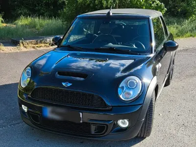 Gebraucht Mini Cooper S Cabriolet 184 PS (135 kW) 2010 Schwarz Cabrio