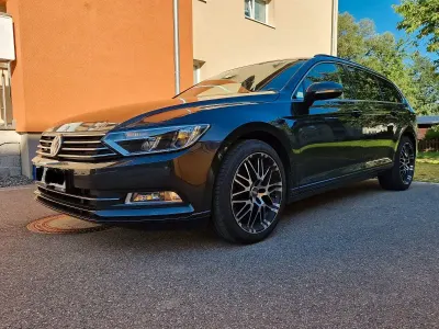 Gebraucht VW Passat Comfortline 150 PS (110 kW) 2018 Grau Kombi