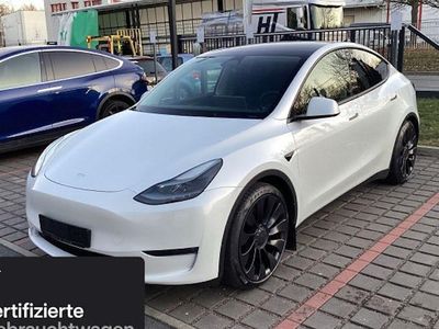 Weiß Gebraucht 2022 Tesla Model Y Performance SUV | 40.300 € (Teuer)