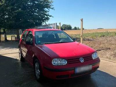 Gebraucht VW Golf IV 101 PS (74 kW) 2002 Rot Kleinwagen