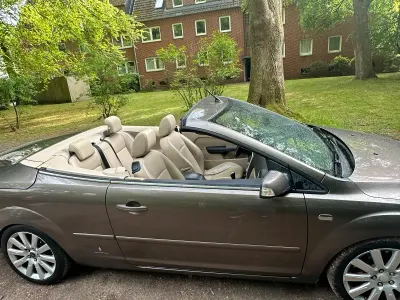 Gebraucht Ford Focus Cabriolet 145 PS (106 kW) 2007 Braun Cabrio