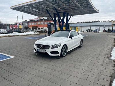 Usata Mercedes C300 245 CV (180 kW) 2017 Bianco Coupé