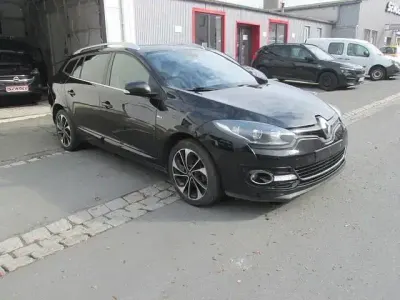 Begagnad Renault Mégane III Bose Edition 116 HK (85 kW) 2015 Svart Sedan