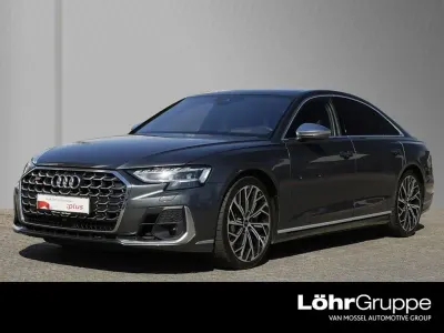 Gebraucht Audi S8 Comfort 571 PS (419 kW) 2023 Daytonagrau perleffekt Limousine