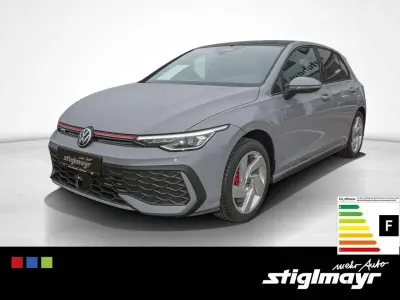 Gebraucht VW Golf VIII GTI 265 PS (194 kW) 2026 Mondsteingrau schwarz Limousine