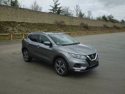 gebraucht Nissan Qashqai 1.3 DIG-T N-Way N-Way