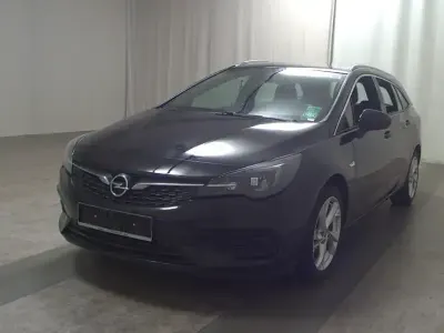 Gebraucht Opel Astra Elegance 131 PS (96 kW) 2022 Schwarz Kleinwagen