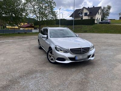 gebraucht Mercedes E220 BlueTEC BE T Edition AVANTG. Auto. Edi...