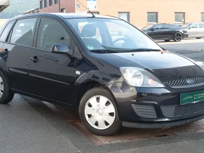 Gebraucht Ford Fiesta Style 69 PS (50 kW) 2008 Blau Kleinwagen