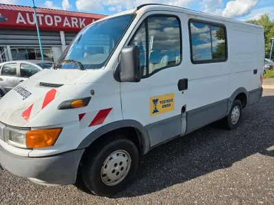 Gebraucht Iveco Massif 116 PS (85 kW) 2003 Weiß Van / Kleinbus