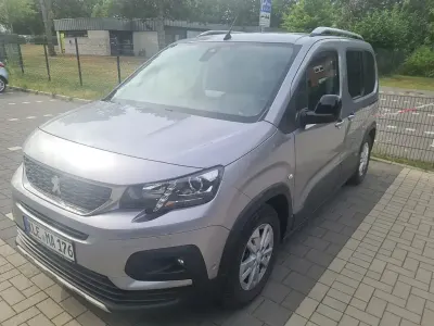 Gebraucht Peugeot e-Rifter Allure 100 kW (136 PS) 2021 Silber Van / Kleinbus