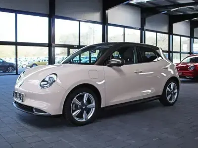 Brugt Ora 03 125 kW (171 HK) 2023 Beige Hatchback