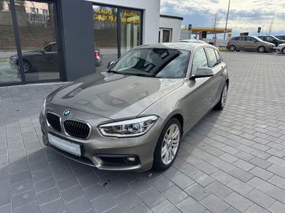 Gebraucht BMW 118 Advantage 136 PS (100 kW) 2016 Silber Kleinwagen