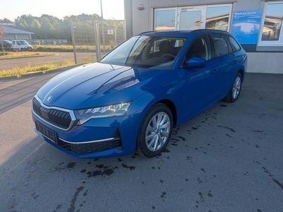 Usata Skoda Octavia Selection 150 CV (110 kW) 2024 Blu Station wagon