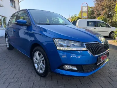 Gebraucht Skoda Fabia Ambition 60 PS (44 kW) 2020 Blau Kleinwagen