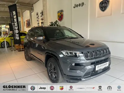 Gebraucht Jeep Compass 131 PS (96 kW) 2022 Grau SUV