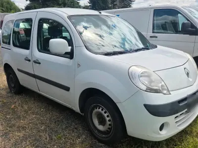 Gebraucht Renault Kangoo 75 PS (55 kW) 2012 Weiß Van / Kleinbus