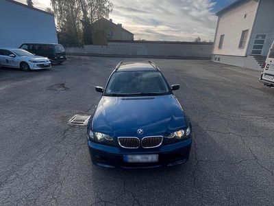 Gebraucht BMW 320 150 PS (110 kW) 2003 Blau Kombi