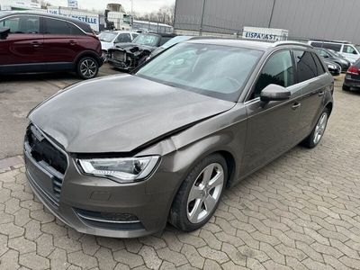 gebraucht Audi A3 Sportback 1.4 ambition S tronic *Navi*Xenon*