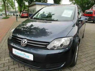 Używany VW Golf Trendline 110 KM (80 kW) 2009 Niebieski Minivan