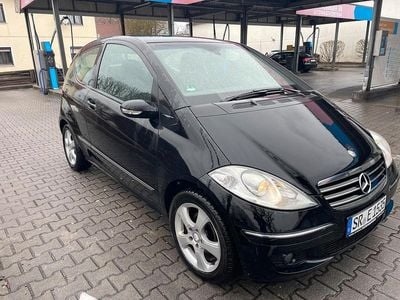 Gebraucht Mercedes A150 Avantgarde 95 PS (69 kW) 2007 Schwarz Kleinwagen