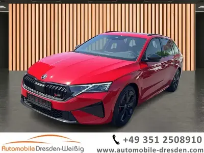 Gebraucht Skoda Octavia RS 265 PS (194 kW) 2025 Rot Kombi