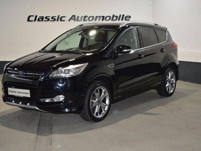 Gebraucht Ford Kuga Individual 179 PS (131 kW) 2015 Schwarz SUV