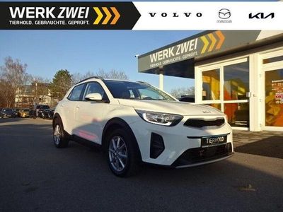 Gebraucht Kia Stonic Vision 101 PS (74 kW) 2022 Clear white SUV