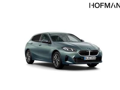 Ny BMW 120 170 HK (125 kW) 2026 Grön Halvkombi
