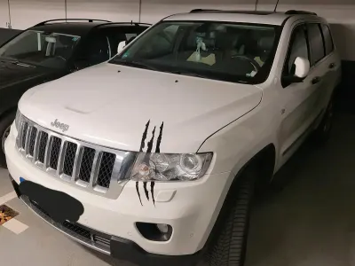 Usata Jeep Grand Cherokee Overland 286 CV (210 kW) 2012 Bianco SUV
