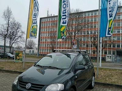 gebraucht VW Fox 1.2 54PS Benzin Grau BJ 2006 + jede Menge Neuteile