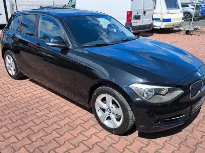 Gebraucht BMW 116 Sport Line 136 PS (100 kW) 2013 Schwarz Kleinwagen