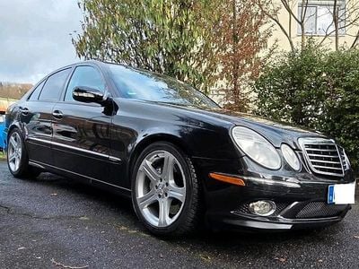 Schwarz Gebraucht 2006 Mercedes E500 AMG Limousine | 10.000 € (Fairer Preis)