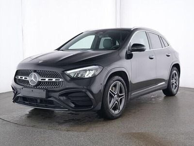 Schwarz Gebraucht 2024 Mercedes GLA200 AMG line SUV | 38.730 € (Fairer Preis)