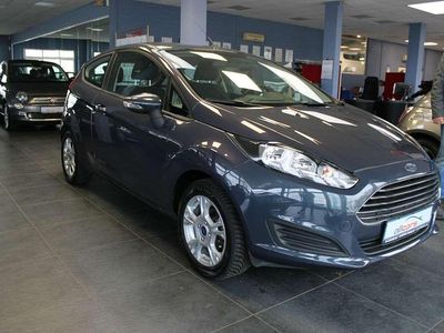Gebraucht Ford Fiesta Champions Edition 60 PS (44 kW) 2013 Midnight sky Kleinwagen