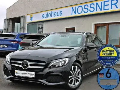 Gebraucht Mercedes C350e 211 PS (155 kW) 2018 Schwarz Limousine