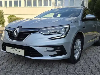 Gebraucht Renault Mégane GrandTour Business 116 PS (85 kW) 2021 Silber Kombi