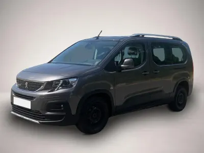 Gebraucht Peugeot Rifter Allure 131 PS (96 kW) 2021 Manufacturer Van / Kleinbus