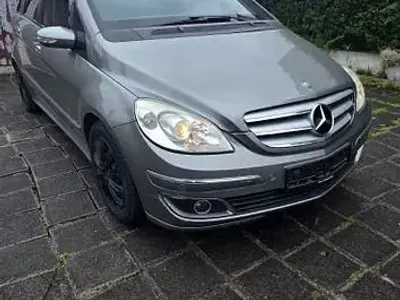 Gebraucht Mercedes B170 116 PS (85 kW) 2008 Grau Van / Kleinbus