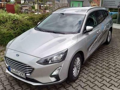 Gebraucht Ford Focus Titanium 155 PS (114 kW) 2020 Silber Kombi