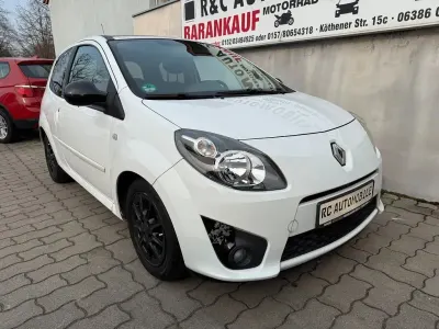 Usata Renault Twingo Night&Day 76 CV (55 kW) 2009 Bianco Utilitaria
