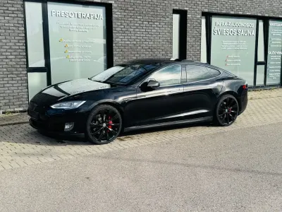 Gebraucht Tesla Model S Performance 309 kW (421 PS) 2014 Schwarz Kleinwagen
