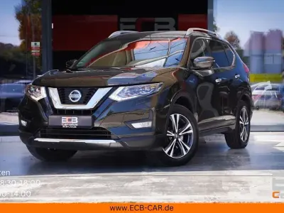 Gebraucht Nissan X-Trail N-Connecta 150 PS (110 kW) 2020 Grün SUV