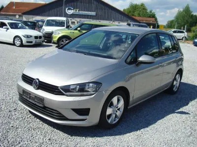 Gebraucht VW Golf Sportsvan Trendline 110 PS (80 kW) 2015 Silber Van / Kleinbus