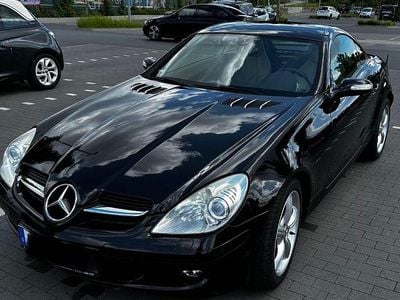 Second-hand Mercedes SLK200 163 CP (119 kW) 2005 Negru Cabrio