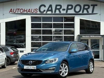 Gebraucht Volvo V60 Business Edition 150 PS (110 kW) 2015 Blau Kombi