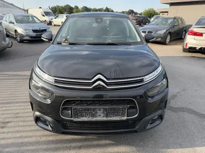Gebraucht Citroën C4 Feel 110 PS (80 kW) 2018 Schwarz Limousine