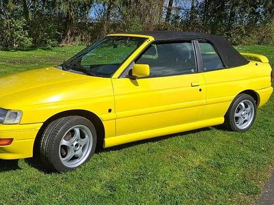 Gebraucht Ford Escort Cabriolet 105 PS (77 kW) 1990 Gelb Cabrio
